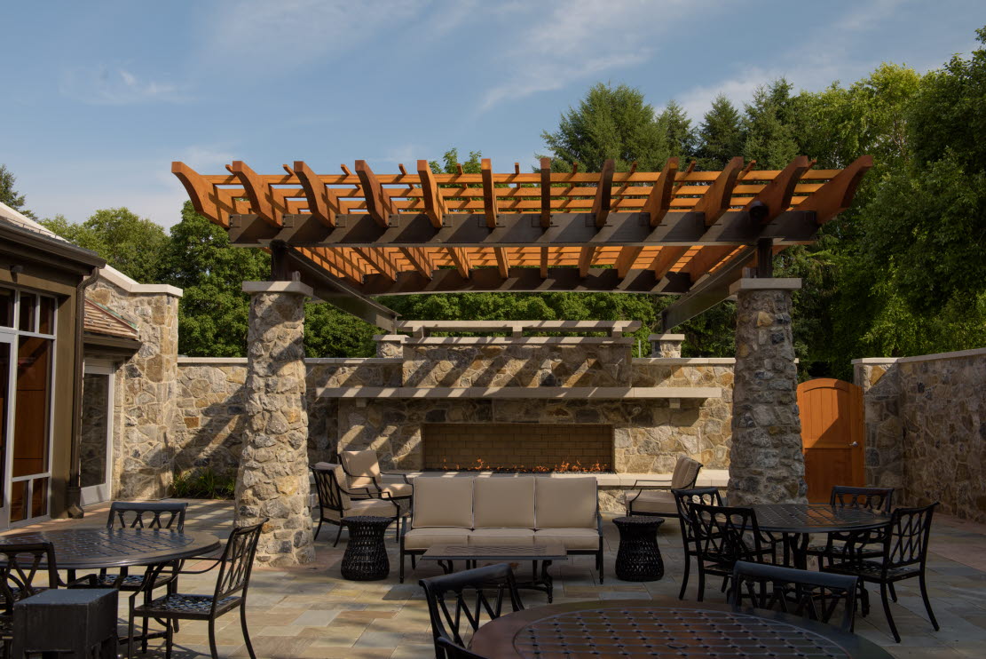 170809_HiExtr2_038FirePitPergola.jpg